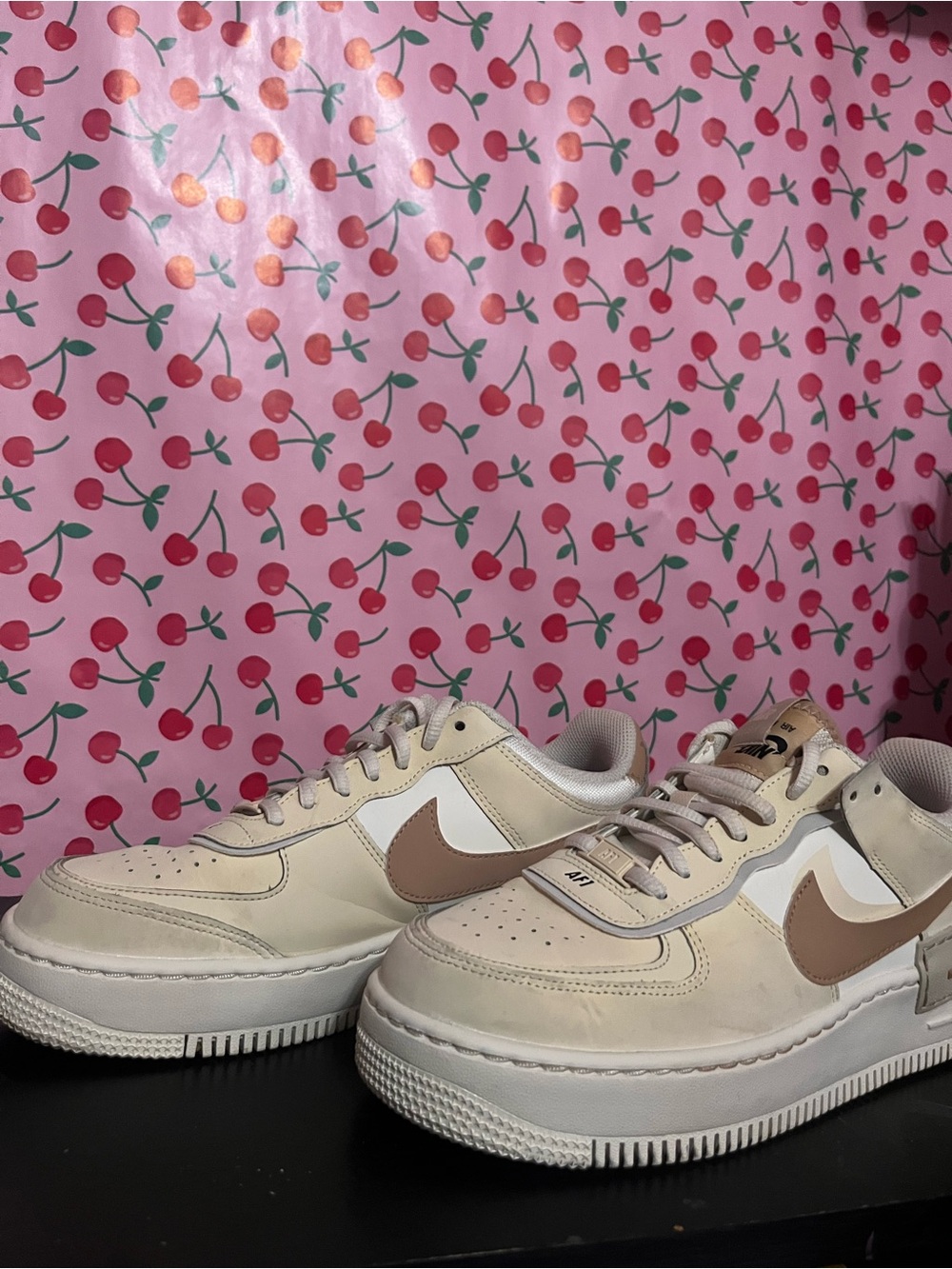 Nike Kids Beige & Brown Low-Top Sneakers